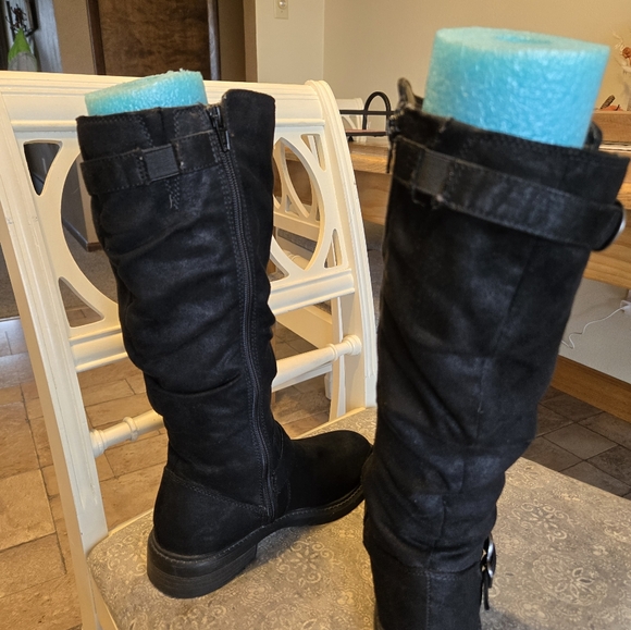 Womans black boots size 7 - Picture 6 of 6